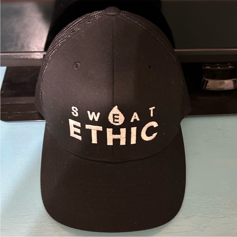 ⭐️5/$15 New Black Sweat Ethic Gym trucker hat Adult Adjustable
